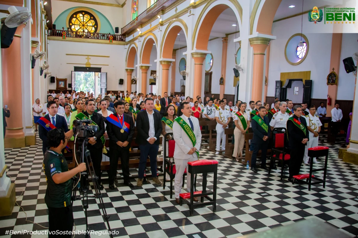 EN EL DÍA DE LA PATRIA, GOBERNACIÓN DEL BENI PARTICIPA DEL SOLEMNE TE DEUM EN CONMEMORACIÓN DE LOS 201 AÑOS DE LA INDEPENDENCIA DE BOLIVIA