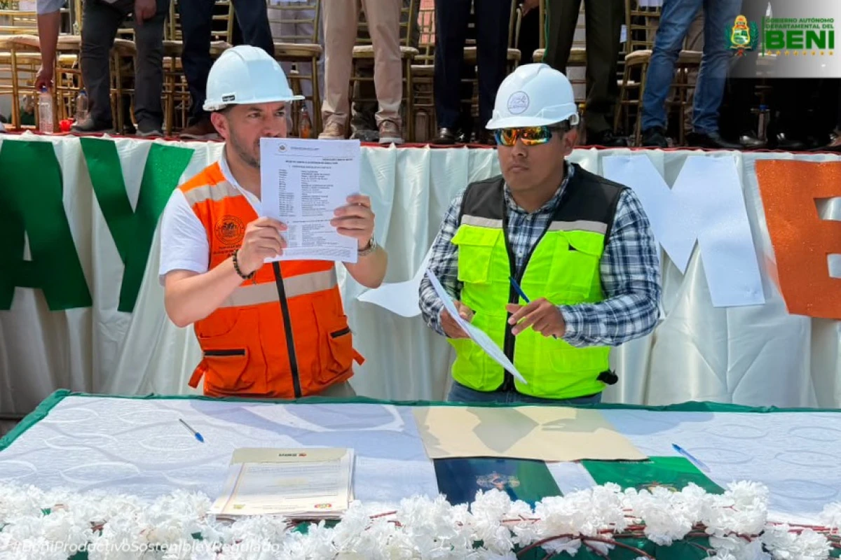 GOBERNACIÓN DEL BENI MARCA UN HECHO HISTÓRICO CON LA FIRMA DEL ESTUDIO VIAL PARA EL ACCESO AL PUENTE BINACIONAL CON BRASIL