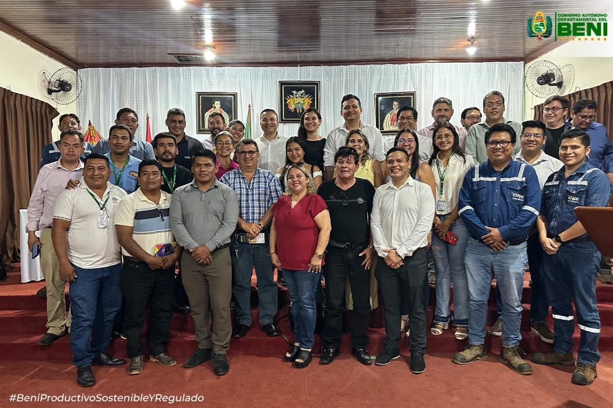 GOBERNACIÓN DEL BENI PARTICIPA EN MESAS TÉCNICAS PARA IMPULSAR LA CONEXIÓN ELÉCTRICA BENI Y PANDO