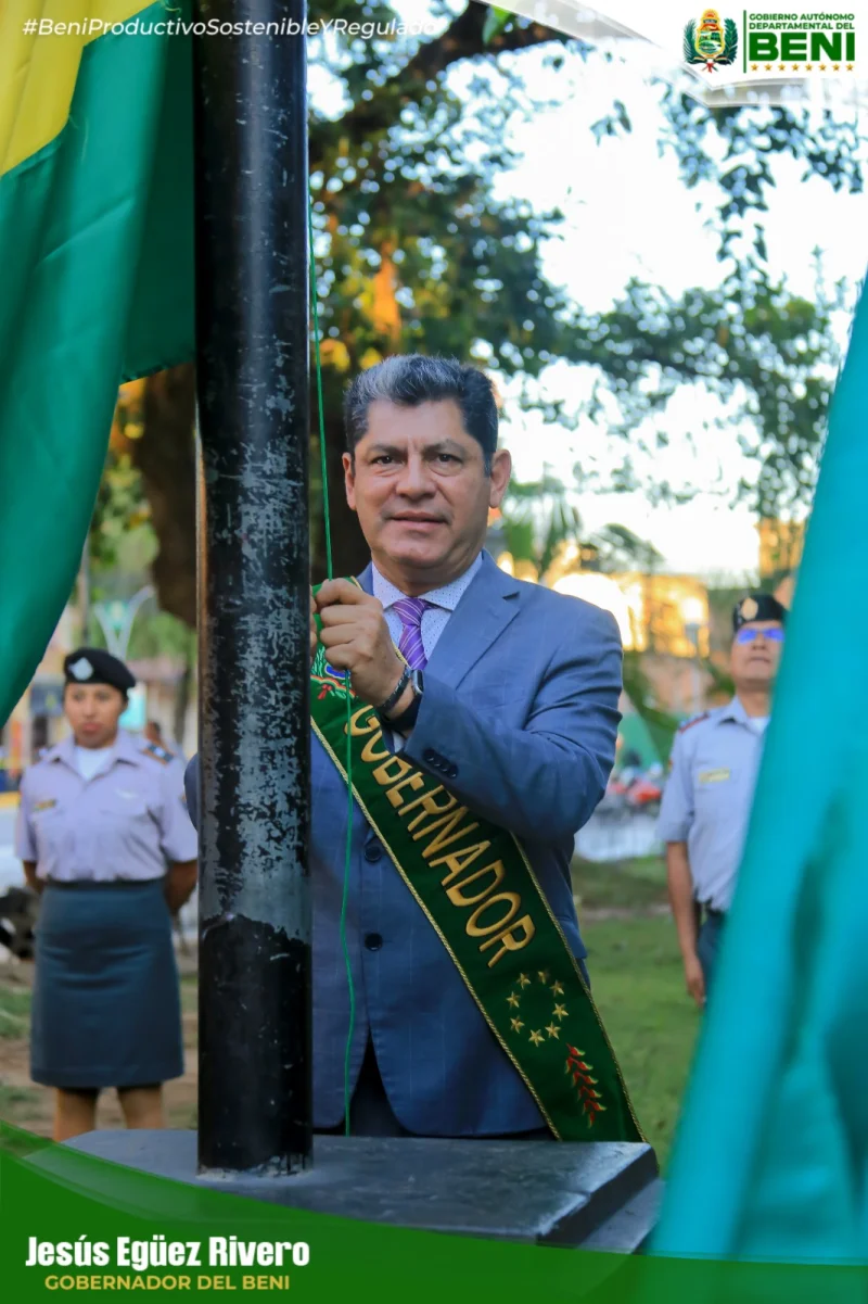 FERVOR Y CIVISMO: GOBERNACIÓN DEL BENI PARTICIPA EN EL ACTO DE IZA DEL PABELLÓN POR LOS 201 ANIVERSARIO DE BOLIVIA