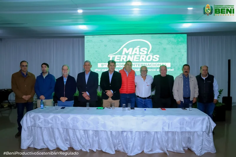 GOBERNADOR DEL BENI INAUGURA EL 9NO. SIMPOSIO INTERNACIONAL “MÁS TERNEROS” PARA CONSTRUIR UN BENI PRODUCTIVO